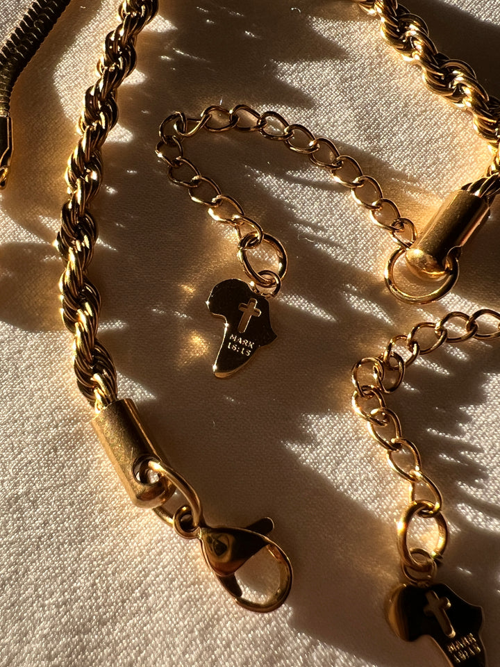 Signature Chain Bracelet